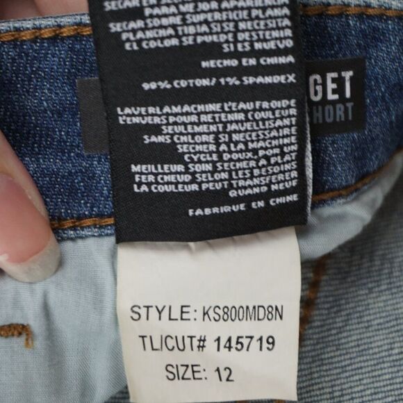 New Kut from the Kloth Gidget Mid-Rise Raw Hem Jean Shorts size 12 - Picture 13 of 13